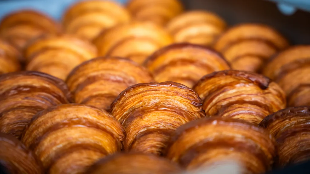Frisches Gebäck auf dem Pausenbuffet