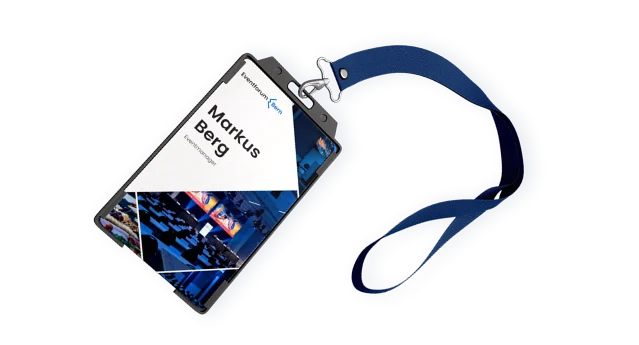 Namensbadge mit Eventforum-Bern-Design und blauem Schlüsselband.