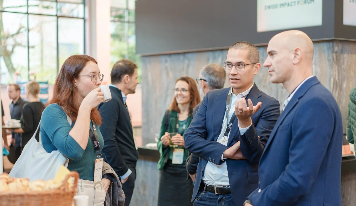 networking kaffeepause schulungsteilnehmende 3
